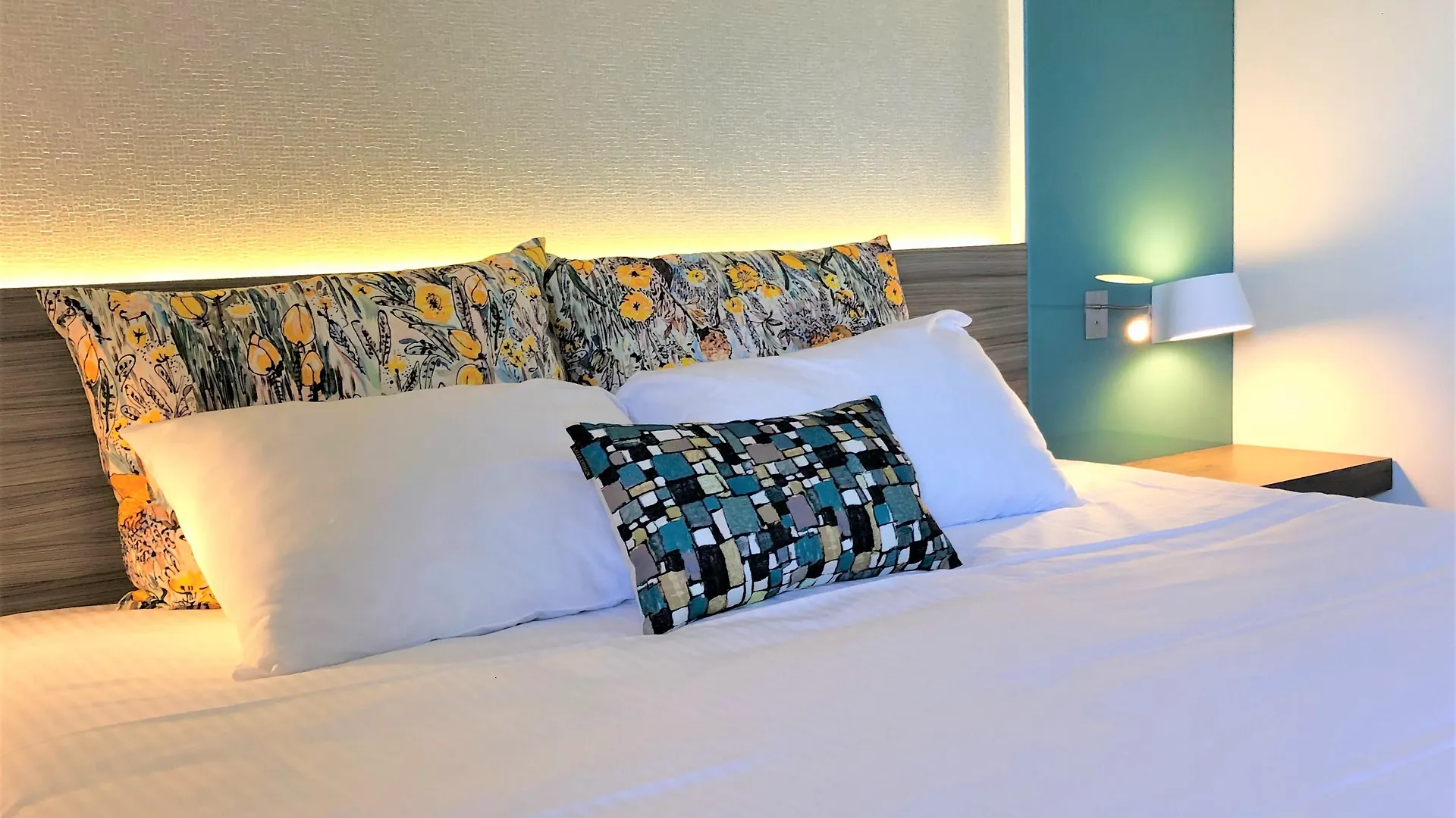 Logis Hotel & Restaurant Les Mouettes - Larmor Plage, Proche De Lorient  Larmor-Plage