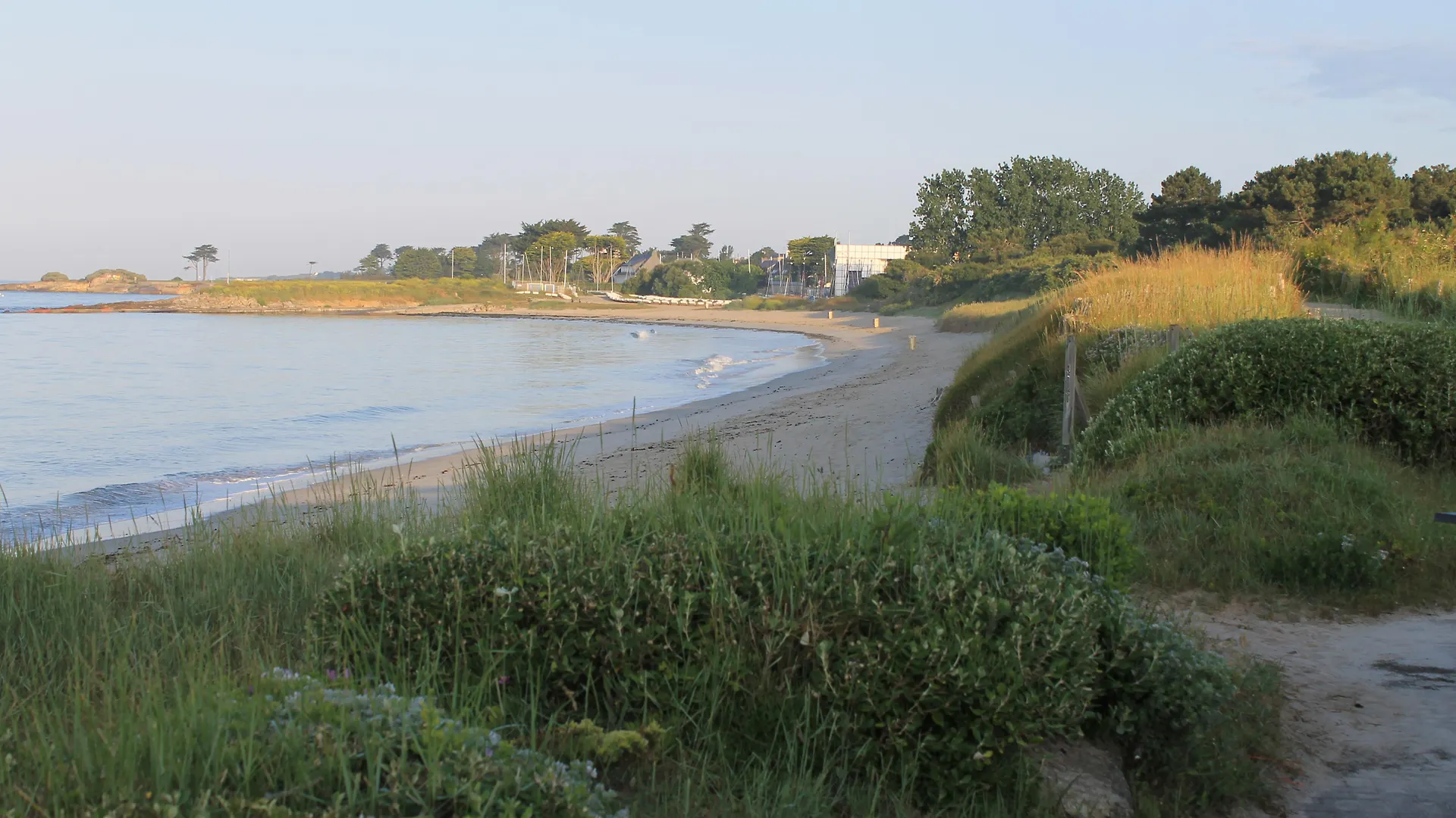 Logis Hotel & Restaurant Les Mouettes - Larmor Plage, Proche De Lorient Francia