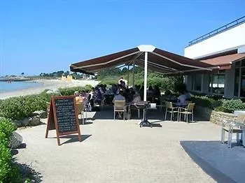 Logis Hotel & Restaurant Les Mouettes - Larmor Plage, Proche De Lorient Francia